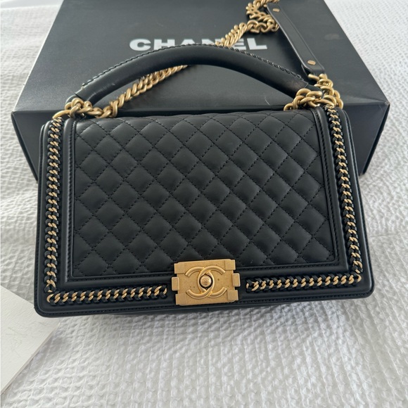 Chanel Flapbag with Handle - Picture 4 of 13